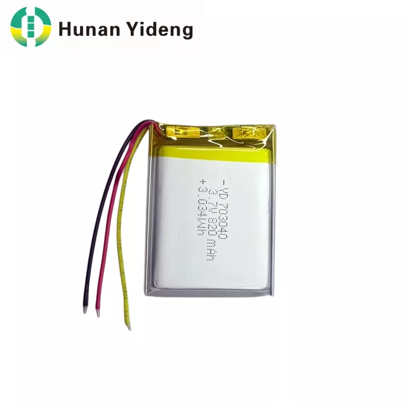 703040 3.7V 820mAh Bateri Prismatik Kecil